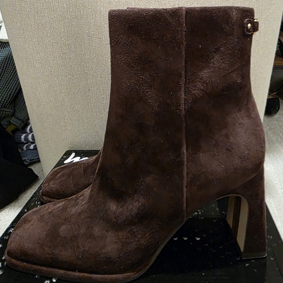 Sam Edelman Irie Brown Suede Heeled Boots Size 8 - Picture 6 of 10